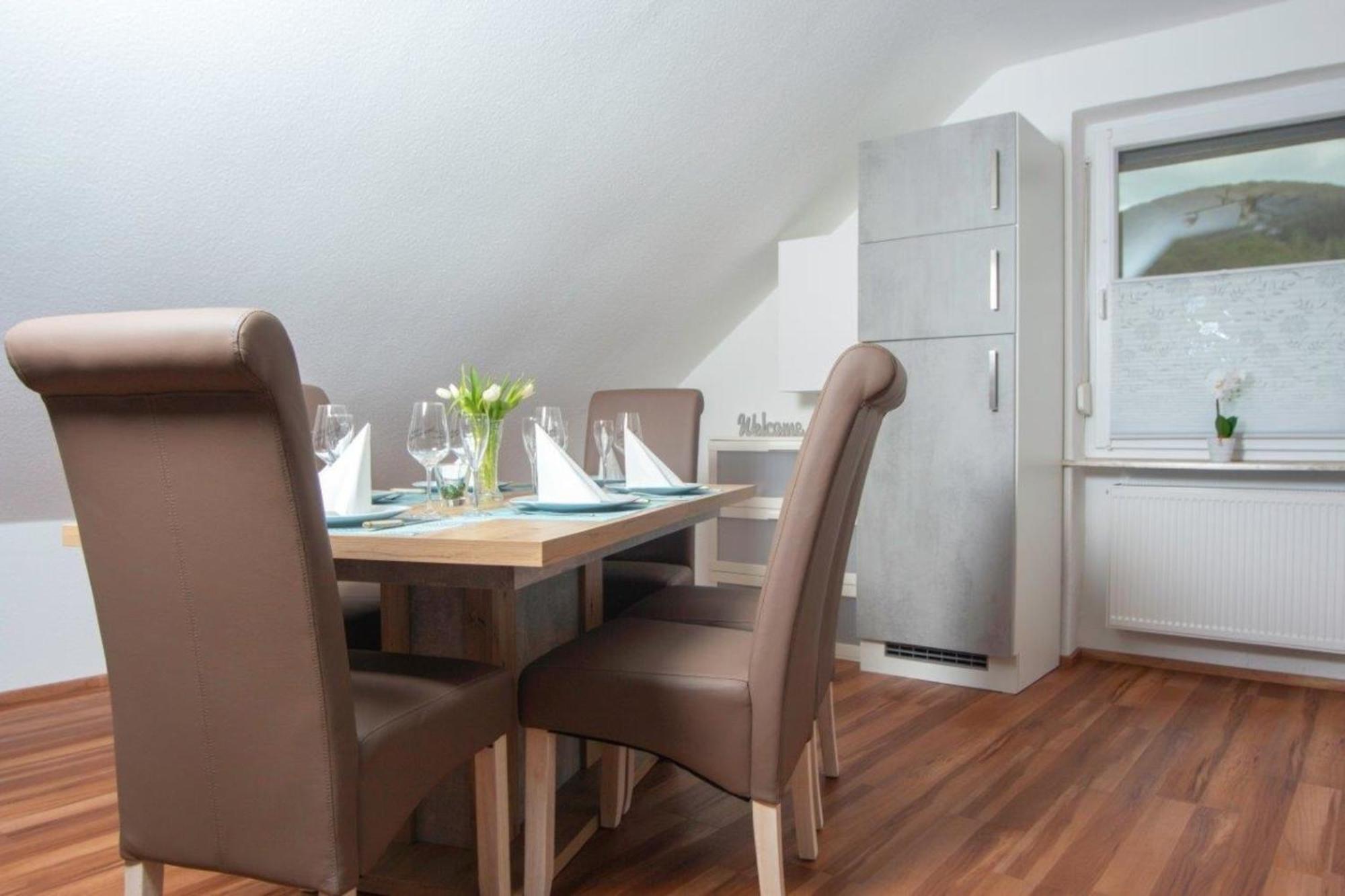 Ferienwohnung Grauschiefer Irsch Екстер'єр фото